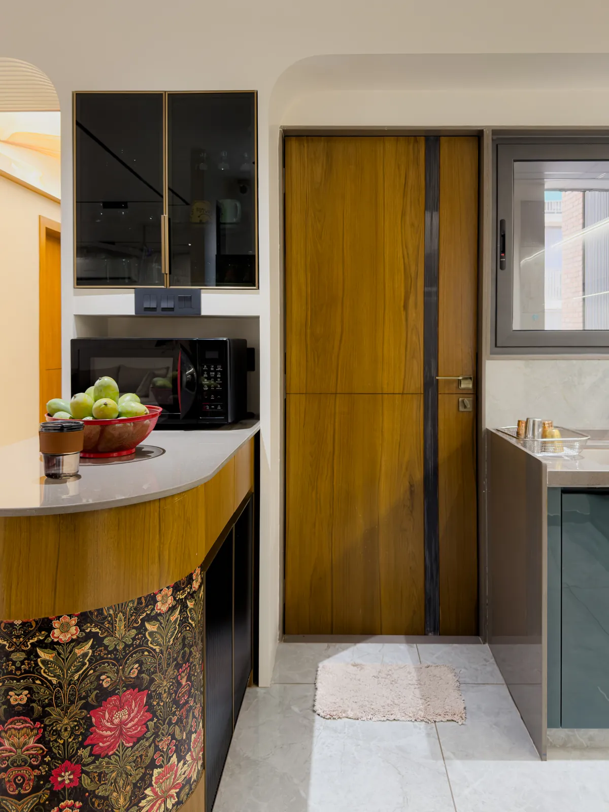 Tremont — view 7